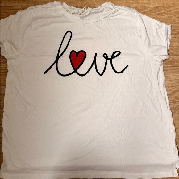 5/$25 - H&M White T-Shirt with Love Graphic - Picture 2 of 6